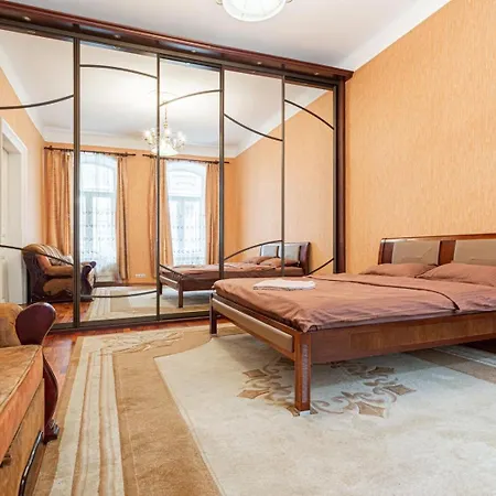 Apartment 2-bedroom In Center Lviv