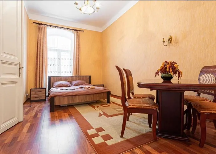 아파트 2-bedroom In Center 리비프