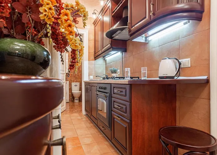 2-bedroom In Center *